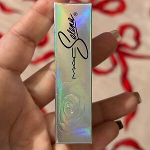 MAC collab with Selena lipstick